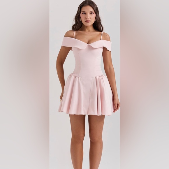 Elida Off-Shoulder Dress - Picture 1 of 9